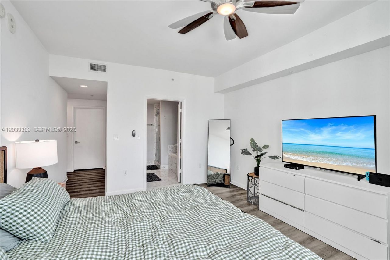 244 Biscayne Blvd, Unit 3409, Miami, FL 33132 Photo