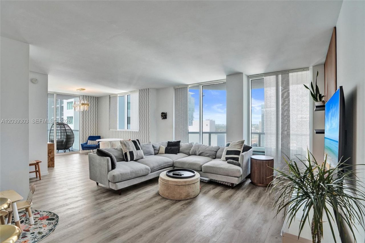 244 Biscayne Blvd, Unit 3409, Miami, FL 33132 Photo