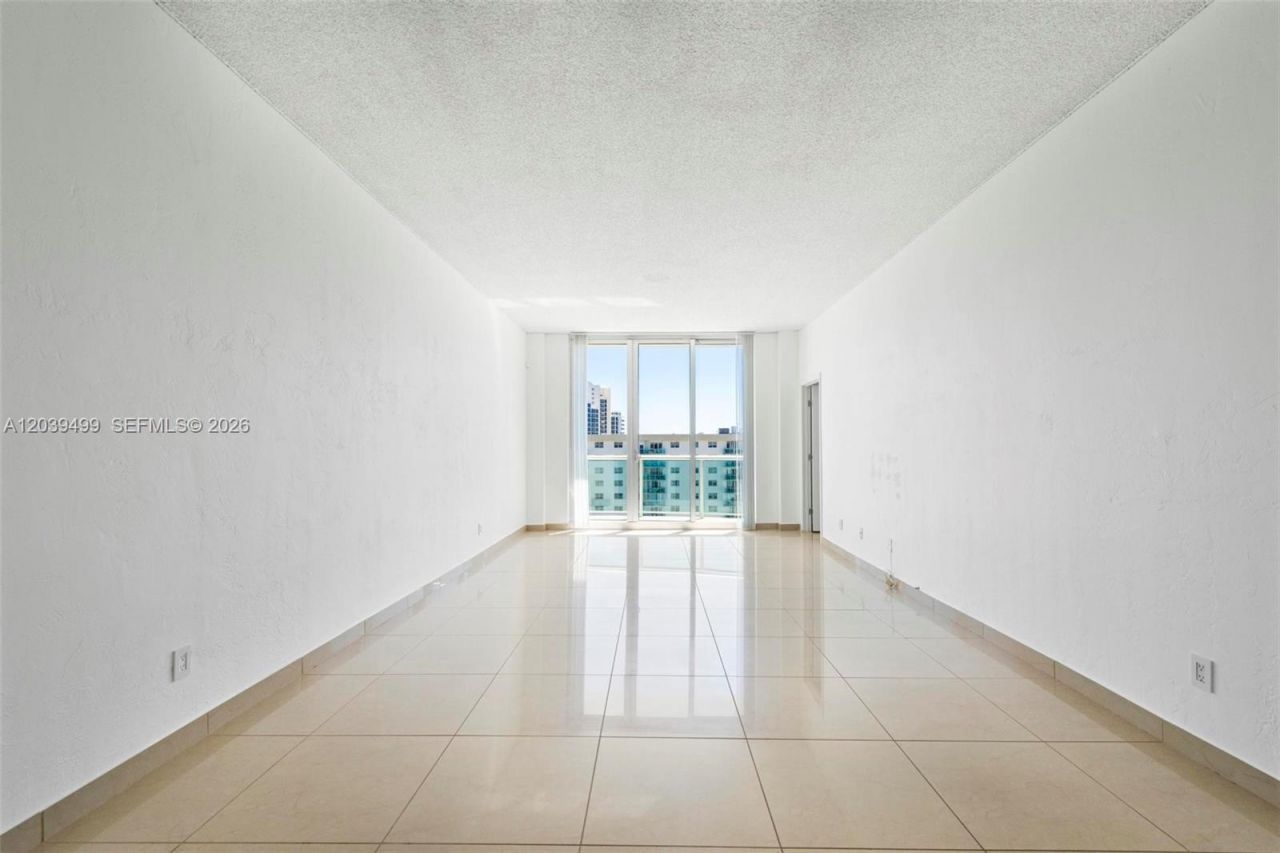 19380 Collins Ave , Unit PH-6, Sunny Isles Beach, FL 33160 Photo
