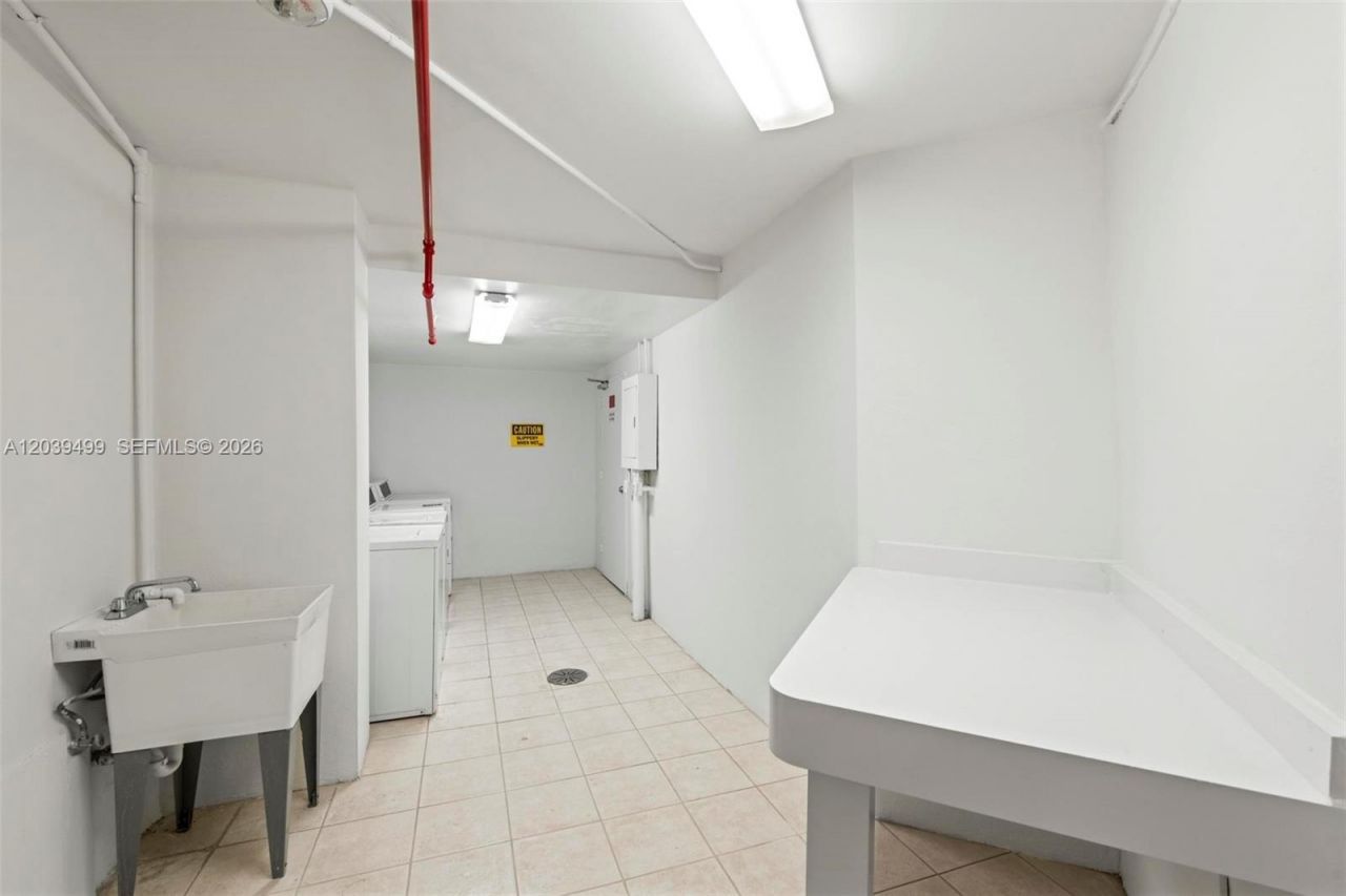 19380 Collins Ave , Unit PH-6, Sunny Isles Beach, FL 33160 Photo