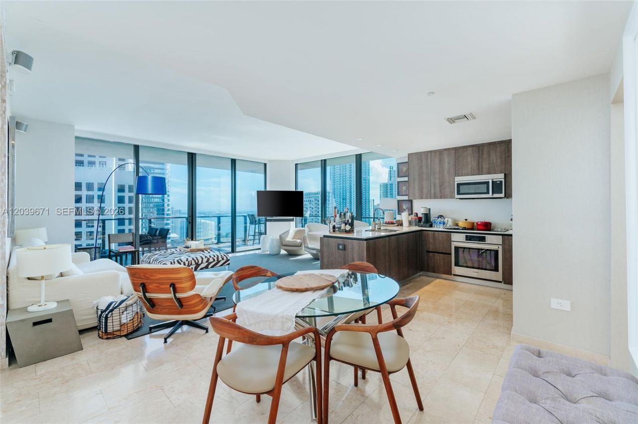 68 SE 6th St , Unit 2601, Miami, FL 33131 Photo