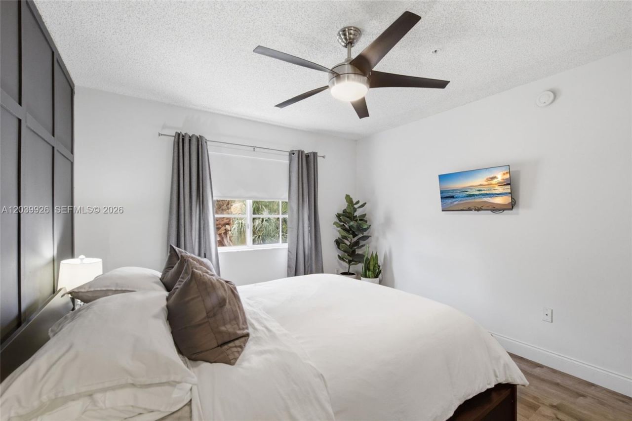 2351 W Preserve Way , Unit 306, Miramar, FL 33025 Photo