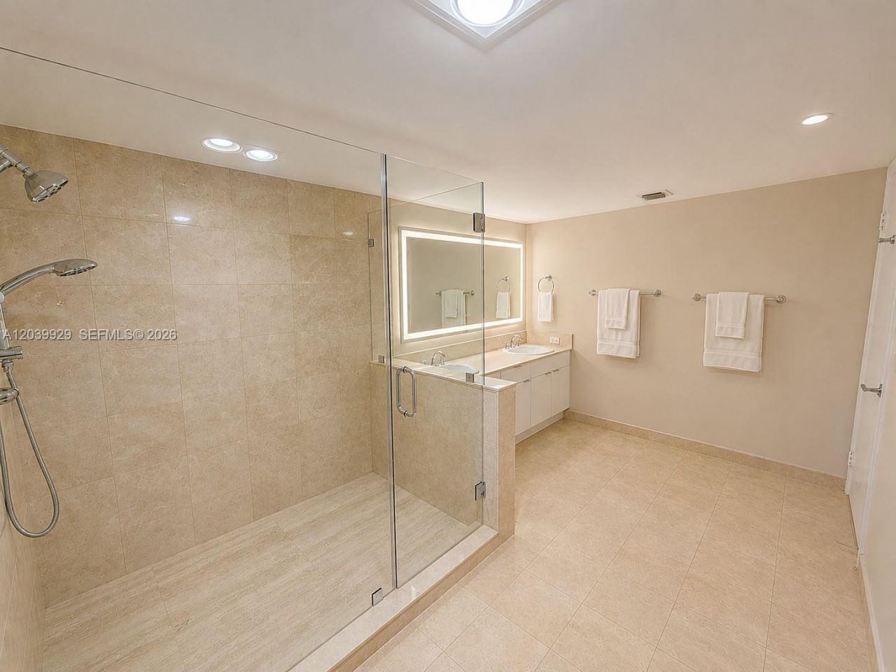 8855 Collins Ave , Unit 6H, Surfside, FL 33154 Photo