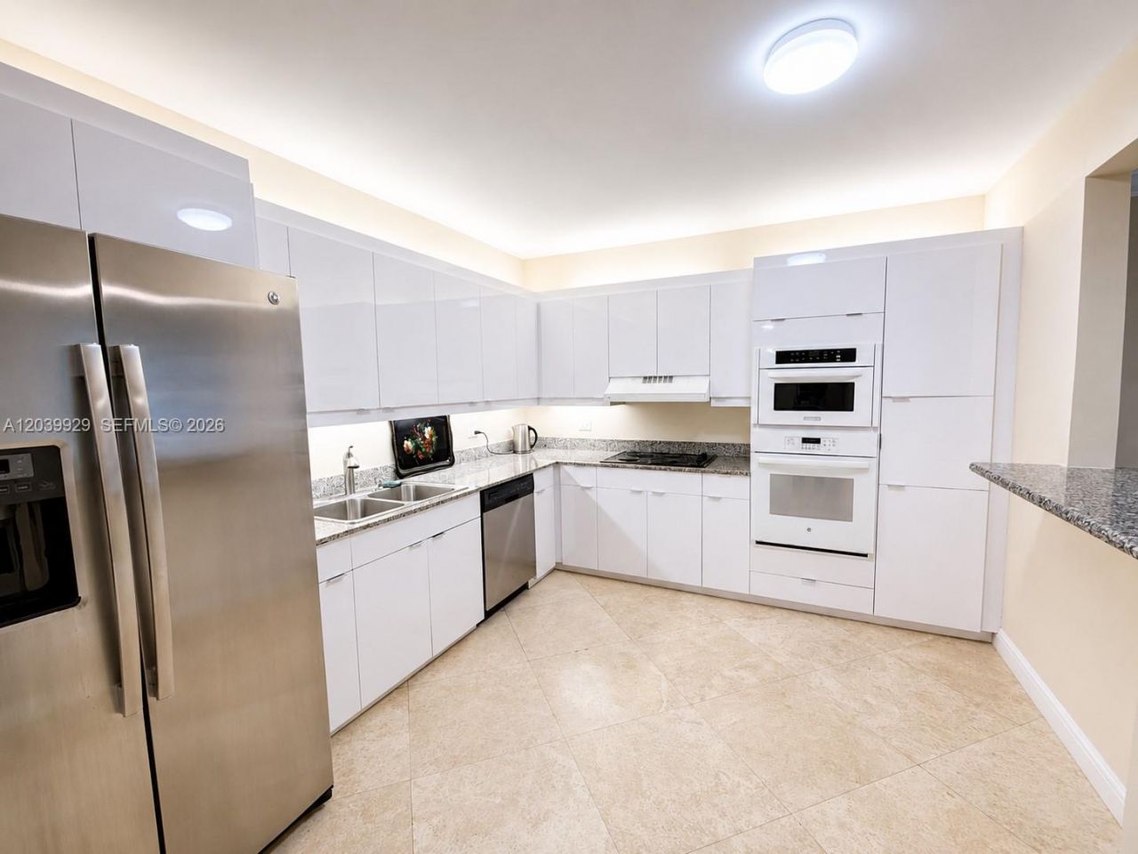 8855 Collins Ave , Unit 6H, Surfside, FL 33154 Photo