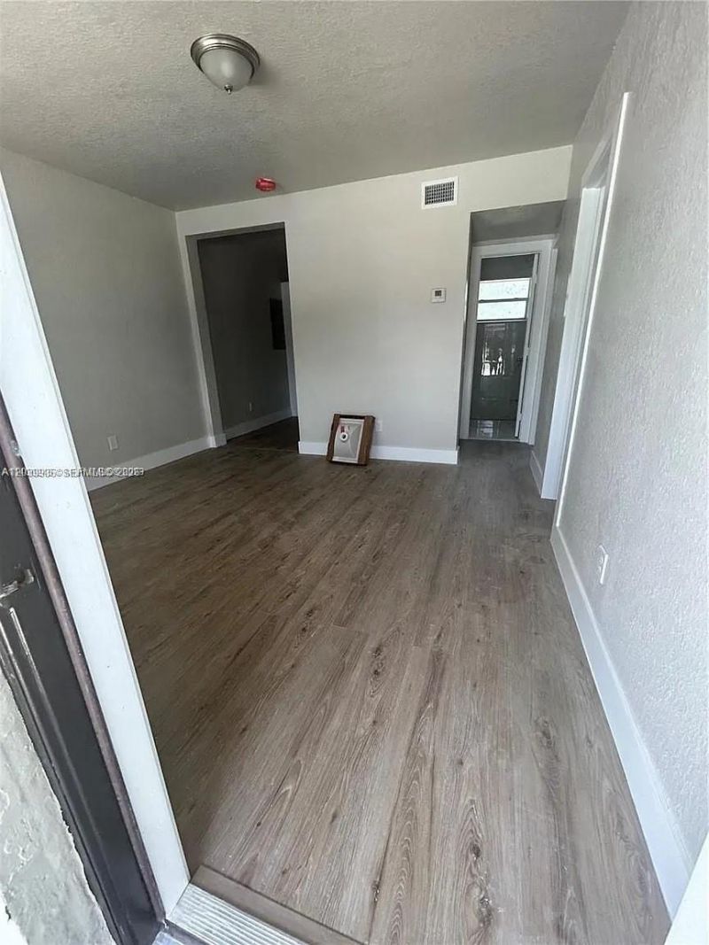 10540 SW 172nd St , Miami, FL 33157 Photo