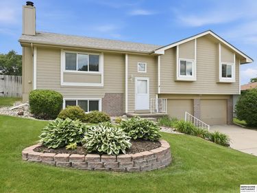 7716 S 71st Avenue, La Vista, NE 68128