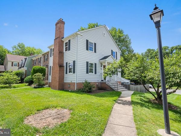 300 HOLLY COURT, HERNDON, VA 20170