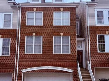 20864 COSWORTH TERRACE, STERLING, VA 20165