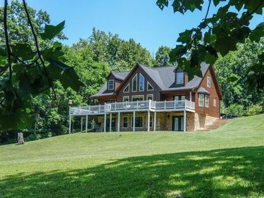 1729 BUCK MOUNTAIN ROAD, BENTONVILLE, VA 22610
