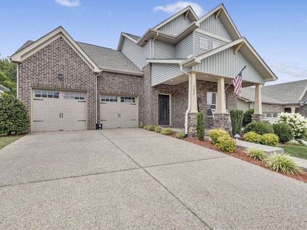 180 Bexley Way, White House, TN 37188