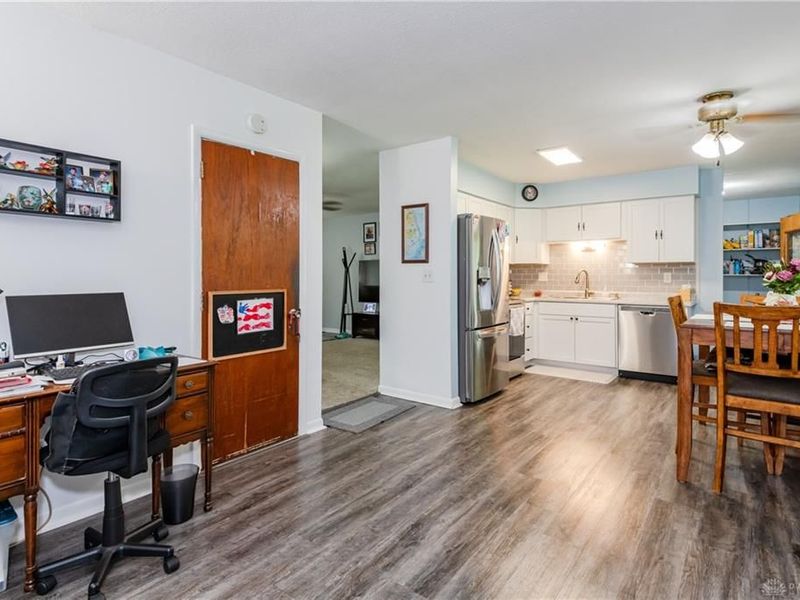 7918 Washington Park Drive, Miamisburg, OH 45459 Photo 11