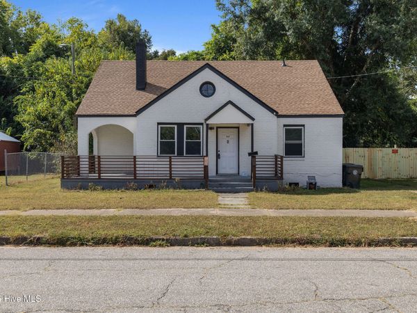 512 E Chestnut Street , Goldsboro, NC 27530