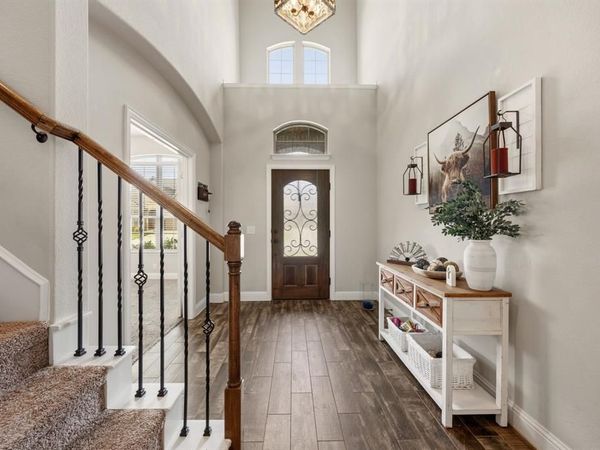 317 Thompson Drive, Van Alstyne, TX 75495