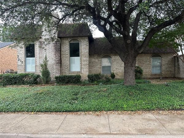 2312 Westbrook Drive, Carrollton, TX 75007