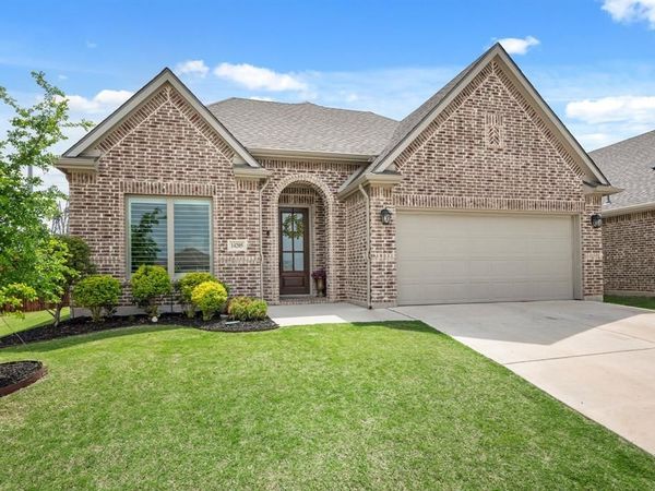 14205 Spitfire Trail, Fort Worth, TX 76262