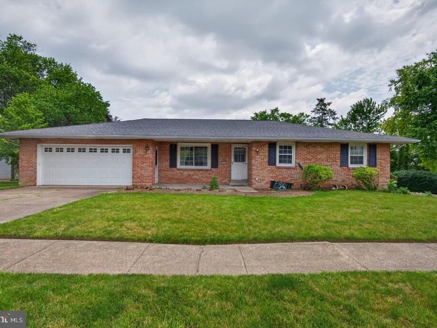 426 Sioux Drive , Mechanicsburg, PA 17050 Main Photo