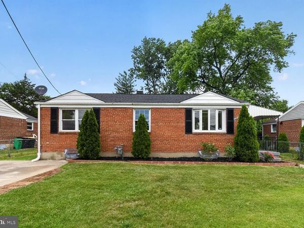 2416 GRIFFEN STREET , HYATTSVILLE, MD 20783