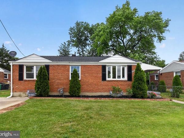2416 GRIFFEN STREET, HYATTSVILLE, MD 20783