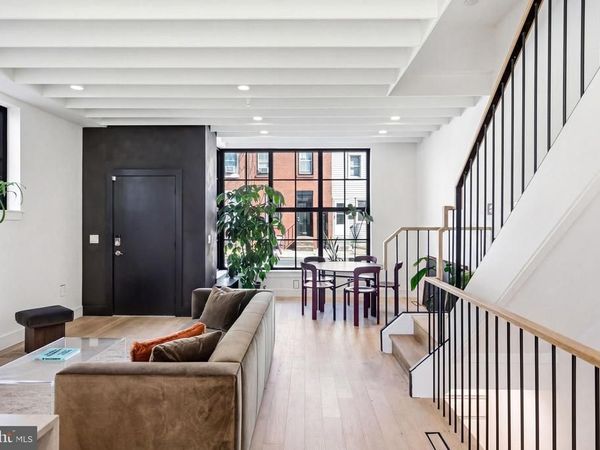 209 E WILDEY STREET , PHILADELPHIA, PA 19125