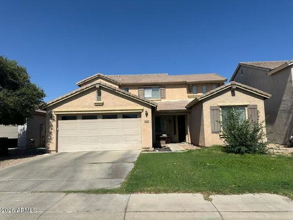 32842 N PEBBLE CREEK Drive, San Tan Valley, AZ 85143