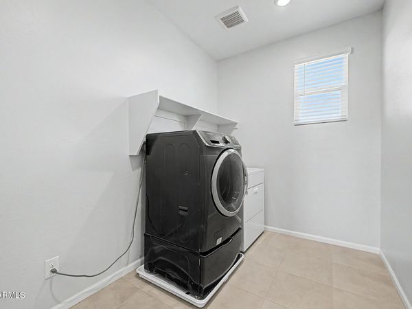 18068 W CAMINO DE ORO, Surprise, AZ 85387