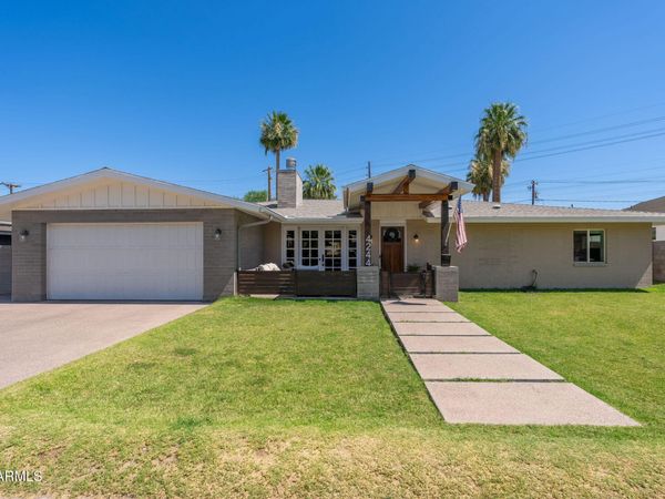 4244 E PATRICIA JANE Drive, Phoenix, AZ 85018