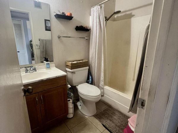 6744 W SAN MIGUEL Avenue, Glendale, AZ 85303
