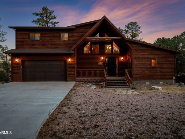 2231 Fairway Drive, Overgaard, AZ 85933