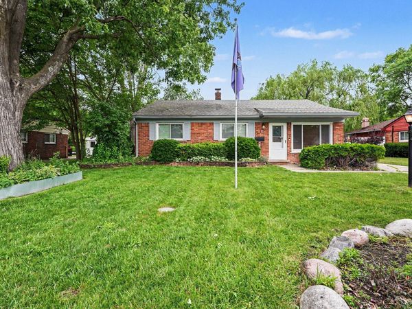 28083 Stuart Avenue, Southfield, MI 48076