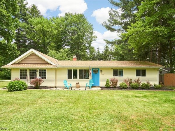 7903 Stoneridge Road, Macedonia, OH 44056