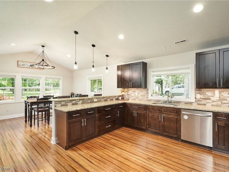 7903 Stoneridge Road, Macedonia, OH 44056 Photo 7