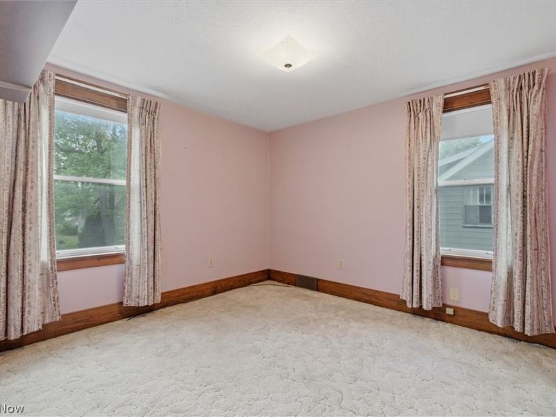556 Belvedere Avenue SE, Warren, OH 44483 Photo 15