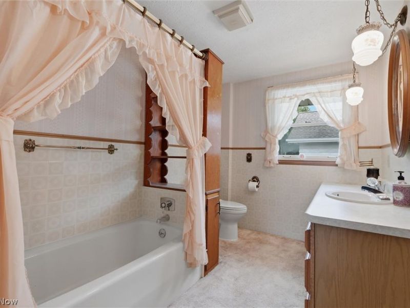 556 Belvedere Avenue SE, Warren, OH 44483 Photo 17