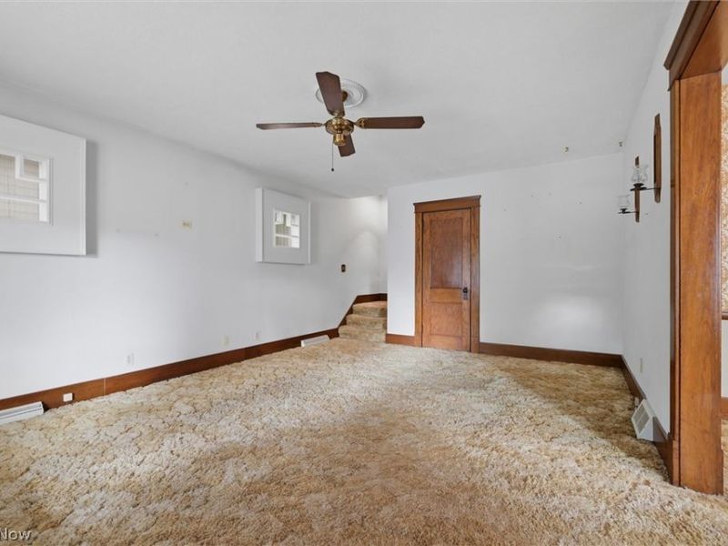 556 Belvedere Avenue SE, Warren, OH 44483 Photo 6