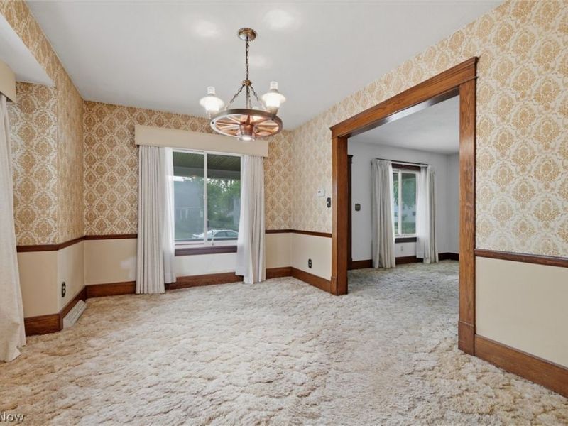 556 Belvedere Avenue SE, Warren, OH 44483 Photo 8