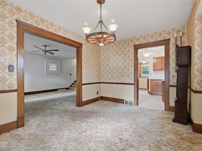 556 Belvedere Avenue SE, Warren, OH 44483 Photo 9
