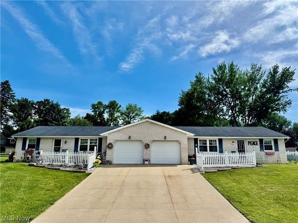 3145 Ventura Circle NW, Massillon, OH 44646