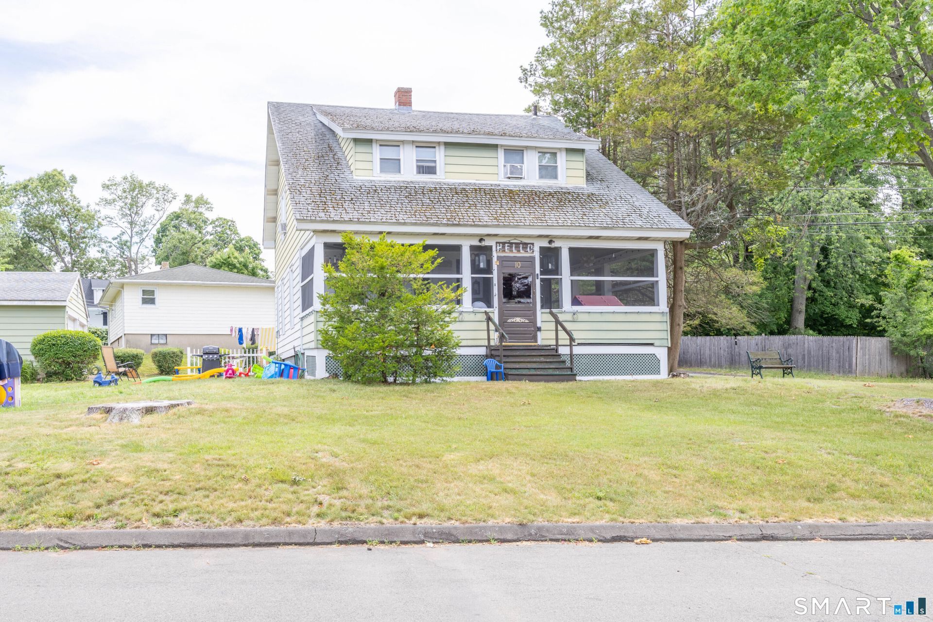 10 Harwich, East Haven, CT 06512 Main Photo