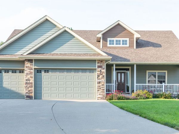 12307 Twana Drive, Urbandale, IA 50323