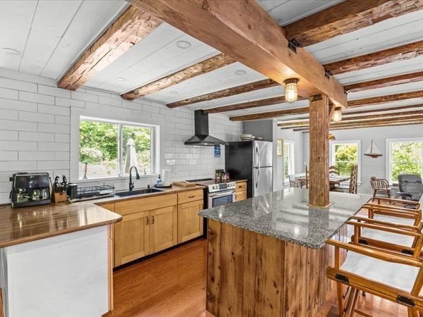488 Beach Road, Elmore, VT 05661