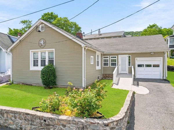 9 Hickory Street , Highland Falls, NY 10928
