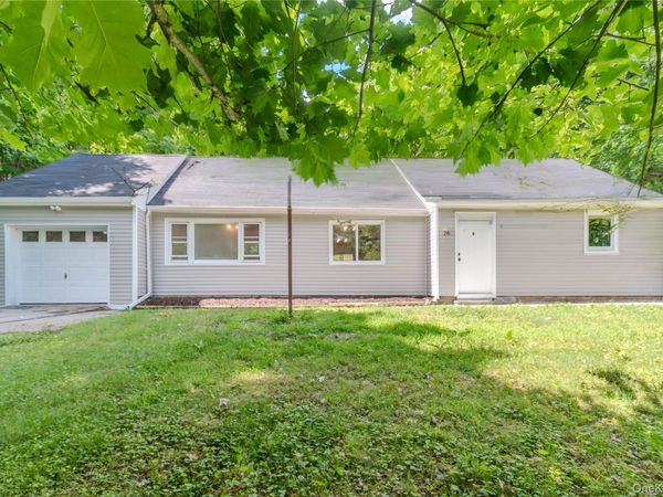 26 Old Hollow Road , Clinton Corners, NY 12514