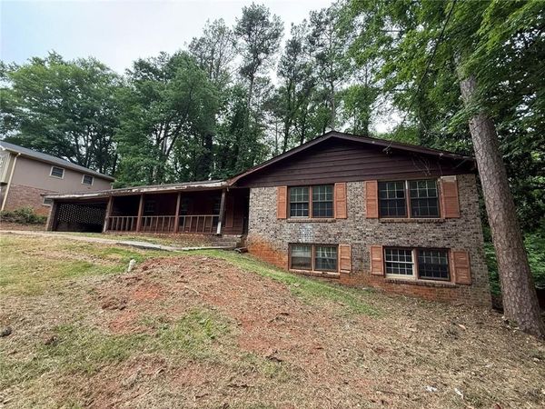 2807 Leisure Woods Lane , Decatur, GA 30034