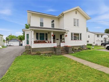 52 W Albion Street , Holley, NY 14470