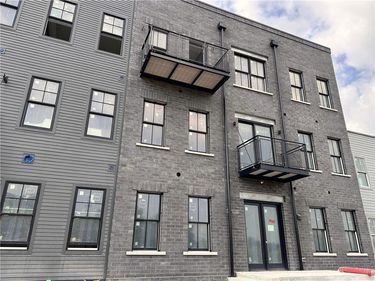 75 Monroe Avenue, Unit 3302, Pittsford, NY 14534