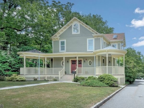 24 Washington Ave, Chatham, NJ 07928