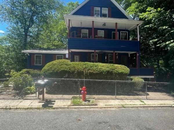 55 Garden Ave, Unit 1, Hawthorne, NJ 07506