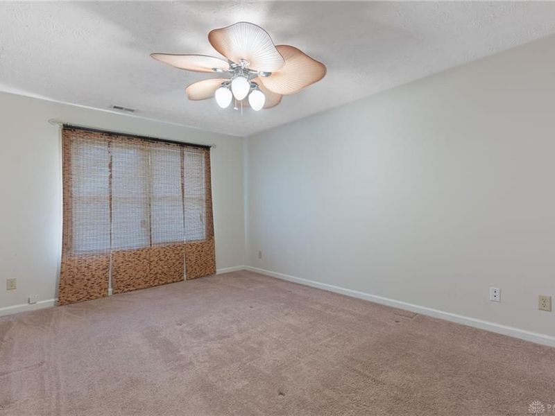 335 Whisper Lane, Xenia Township, OH 45385 Photo 13