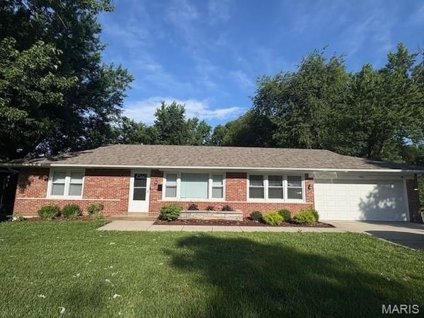 9921 Norbridge Lane , St Louis, MO 63137