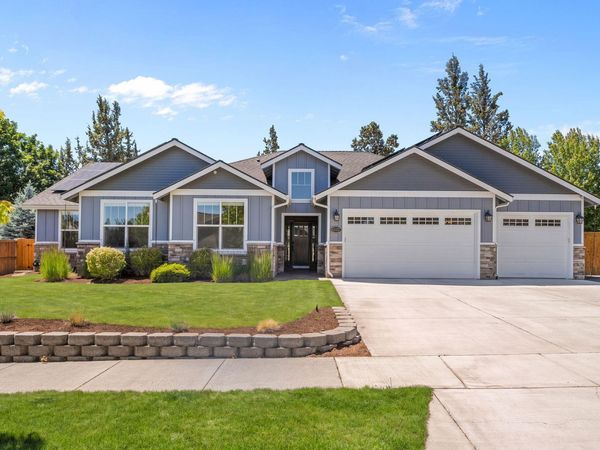 63337 Stonewood Drive, Bend, OR 97701